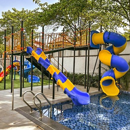 Meritas Aura Resort لونافالا المظهر الخارجي الصورة