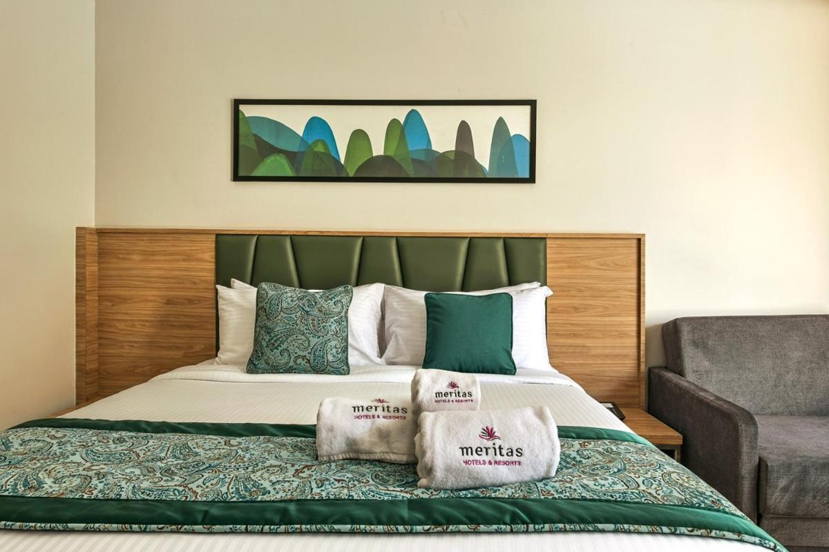 Meritas Aura Resort لونافالا المظهر الخارجي الصورة