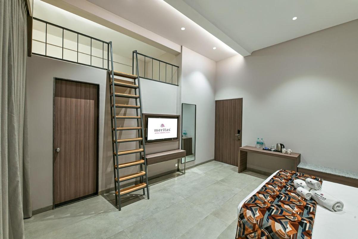 Meritas Aura Resort لونافالا المظهر الخارجي الصورة